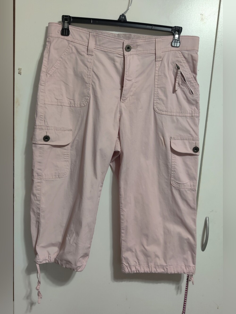 Lee Women's Rosewood Pink Cargo Capris